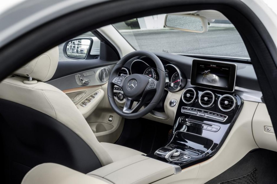 Mercedes-Benz new C-Class, C 250 BlueTEC, Avantgarde, interior