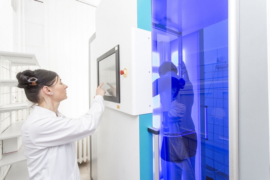 The Dermascanner scans the surface of a patient’s skin from different positions and divides it into around one hundred individual images.  © Dirk Mahler/Fraunhofer IFF