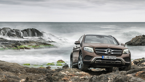Bridgestone tyres selected by Daimler for the 2015 worldwide launch of the second-generation Mercedes-Benz GLC SUV  