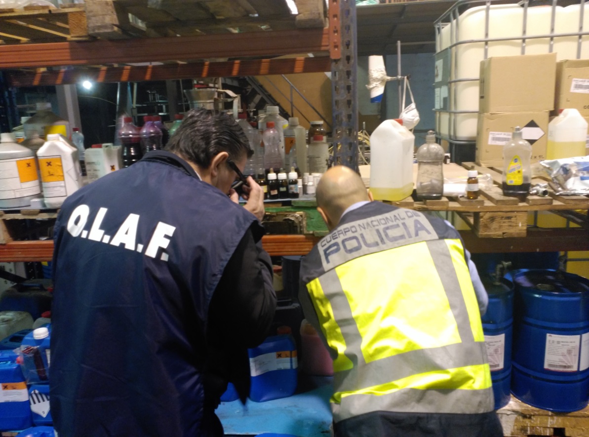 OLAF, Spanish customs and police intercepted 200,000 bottles/mo counterfeit shampoo criminal network in Spain