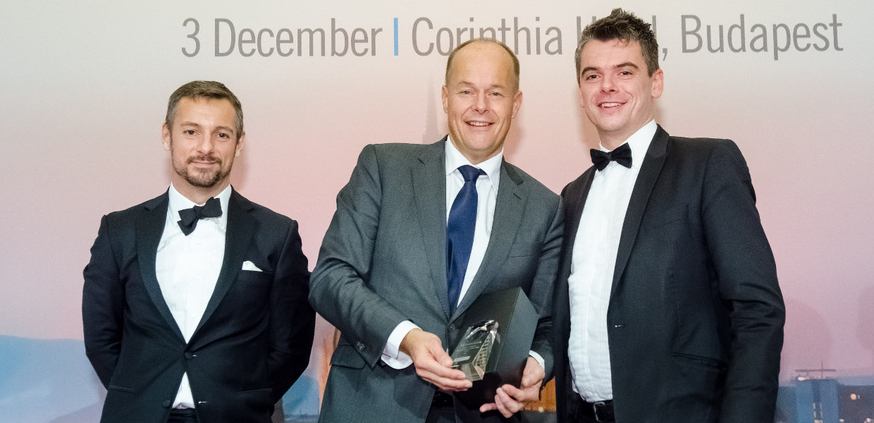 The Green Finance Transaction of the Year award was presented to Jean Pierre Vissers on December 3, 2015 at the Leasing Life Conference & Awards Dinner.