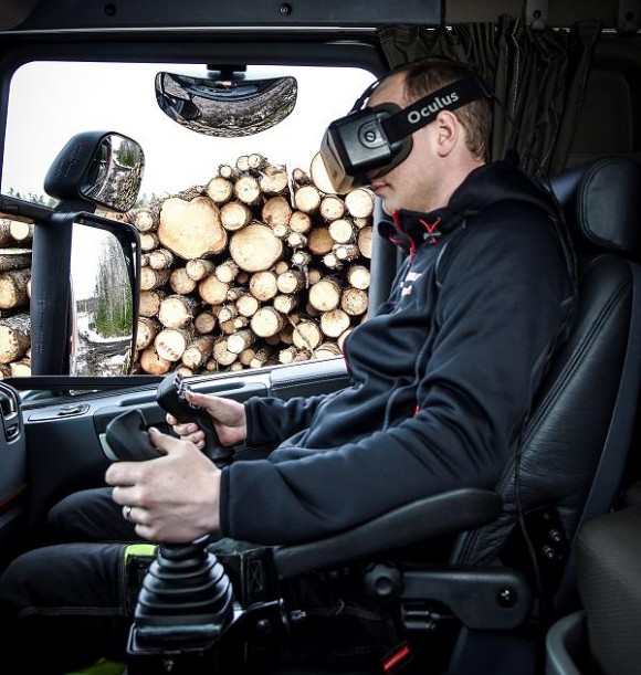 Hiab introduces new system to operate the crane remotely using virtual reality goggles 