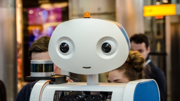 University of Twente robot guided KLM passengers to the right gate at Schiphol airport for the first time 