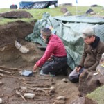 Archaeologists dig up skeletons of Norse settlers in 2010 at the Norse farm Ø64, Igaliku Fjord, Østerbygden, Greenland. Photo: Jette Arneborg