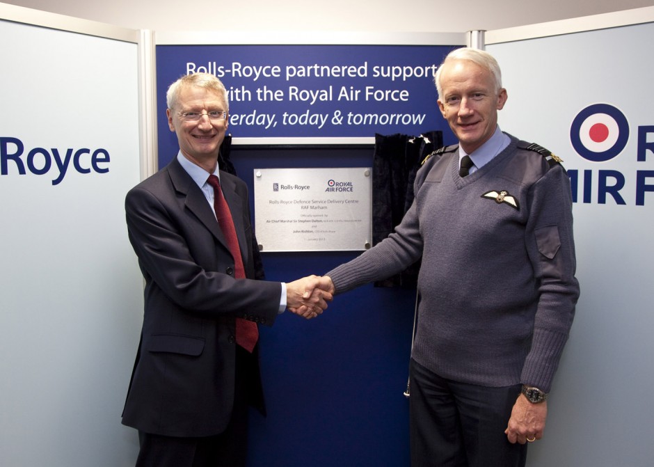 The Chief of the Air Staff, Air Chief Marshal Sir Stephen Dalton and John Rishton, Rolls-Royce Chief Executive open the new Service Delivery Centre