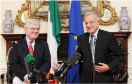 Tánaiste Eamon Gilmore speaks with EP Budget Committee Chair Lamassoure on MFF