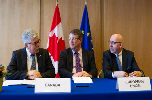 Ambassador Montgomery welcomed the agreement, saying “Canada is a natural ally and important trade partner for the EU.  This agreement strengthens that relationship, facilitating as well as securing trade between us”.