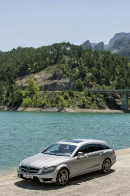 Mercedes-Benz CLS Shooting Brake, CLS 63 AMG, exterior Date: Sep 18, 2012