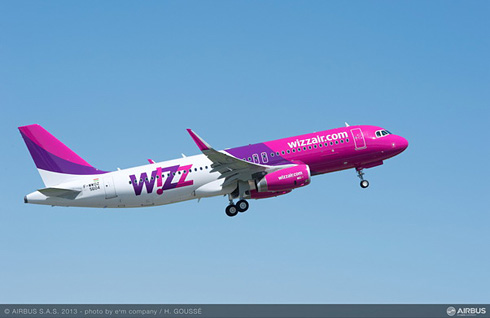 Wizz Air Hungary takes delivery of its first Airbus Sharklet equipped A320 (c) Airbus