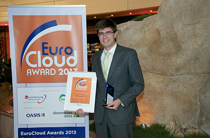 Foto by EuroCloud/photoetage João Dolores received the Best Cloud Service Product Award on behalf of PT granted at the EuroCloud Europe Awards 2013