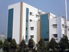 Wacker Metroark Chemicals’ enlarged technical center in Kolkata: Now spanning about 1,800 square meters, the so-called Swaraj Center comprises state-of-the-art applications technology and test equipment for silicone products needed in the textiles, personal care and construction industry.