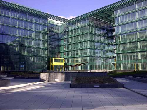 Banco Sabadell sells office complex Parque Empresarial Avenida América 115 in Madrid to London & Regional Properties