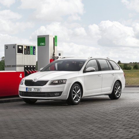New ŠKODA Octavia with CNG natural gas drive debuts in Geneva