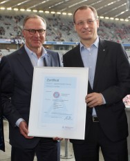 FC Bayern Munich becomes the first professional sports club in Germany to meet the requirements of the new TÜV Rheinland standard for Service Quality in Sport  