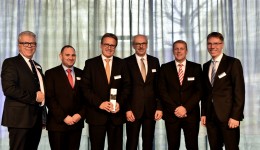 ZF Friedrichshafen AG recognizes 14 of its suppliers with the “ZF Supplier Awards” 