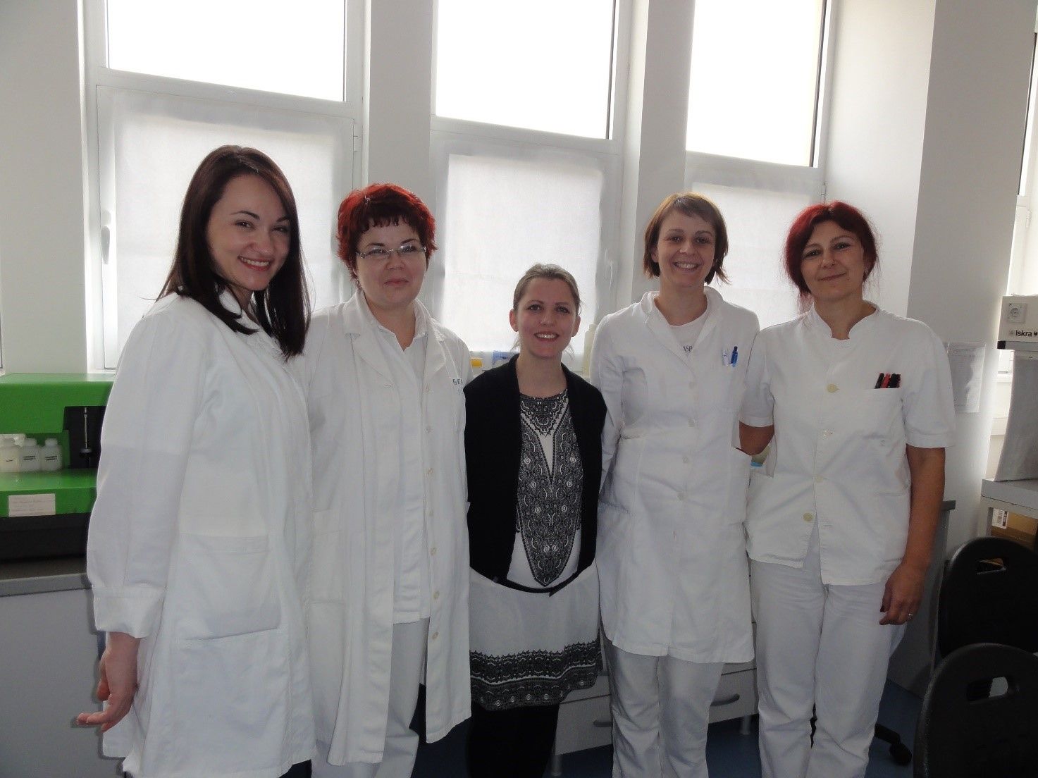 From left to right: Dr Maja Bancevic (Head of the National Reference Laboratory for Measles and Rubella in Serbia), Jelena Mitrovic (technician at Torlak Institute of Virology, Vaccines and Sera), Emilie Charpentier (LIH techician), Dr Jelena Protic (Head of laboratory at Torlak Institute of Virology, Vaccines and Sera) and Ana Novakovic (technician at Torlak Institute of Virology, Vaccines and Sera)..