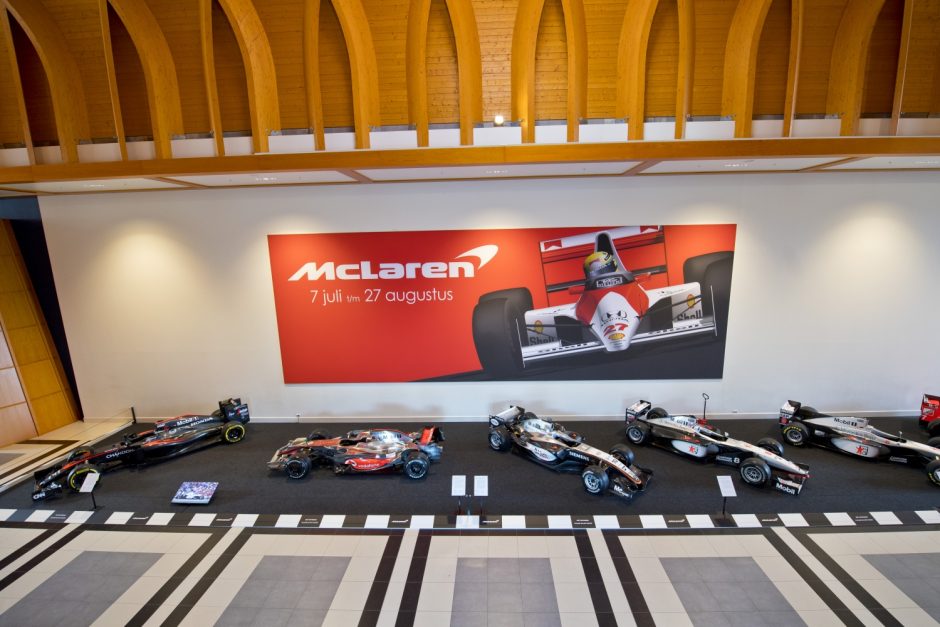 Tableau Voiture McLaren Ready To