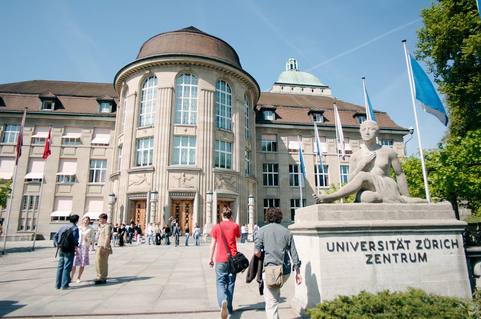 10 year long CHF 3 million grant from Credit Suisse backs an existing professorship at the University of Zurich