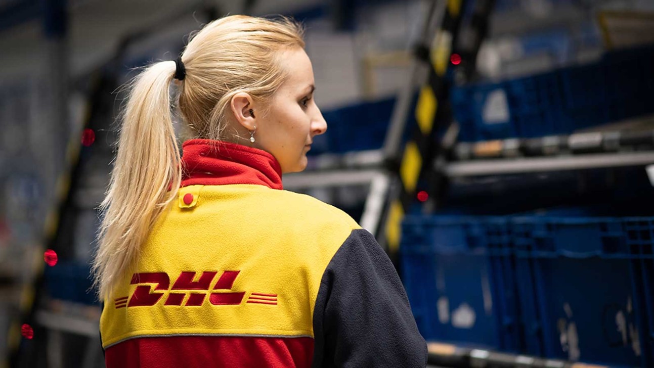 DHL rolls out new same-day delivery service for online retailers