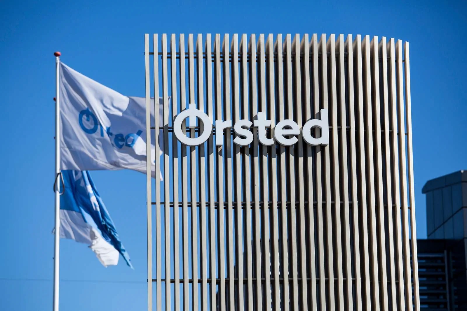 ørsted to sell a stake in a portfolio of wind and solar farms in the us to energy capital partners for usd 410 million | europawire.eu | the european union's press release